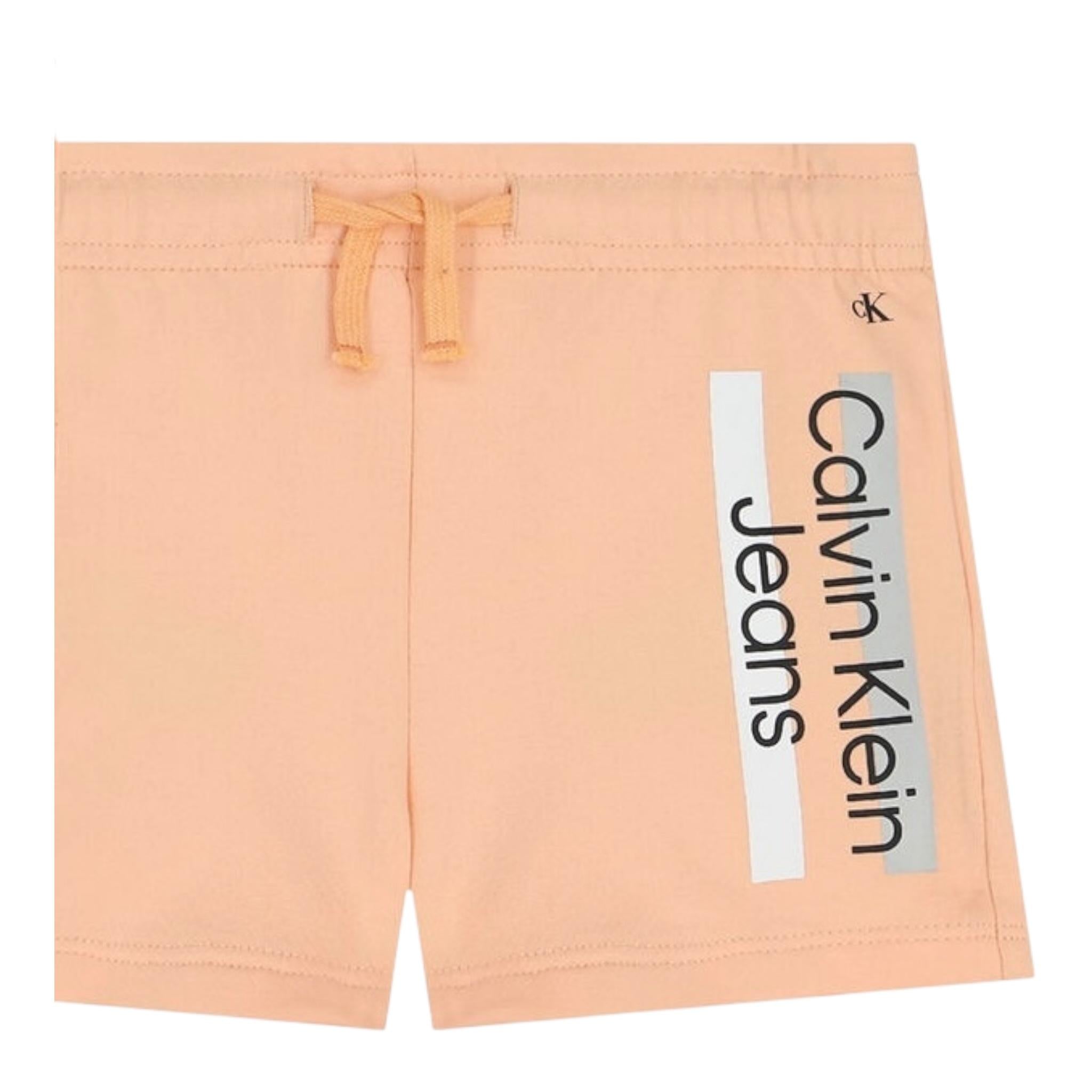Calvin Klein Completo 2 Pezzi T-Shirt-Bermuda Tinta Unita con Stampa per Bambino IN0IN00072J PESCA CALVIN KLEIN 