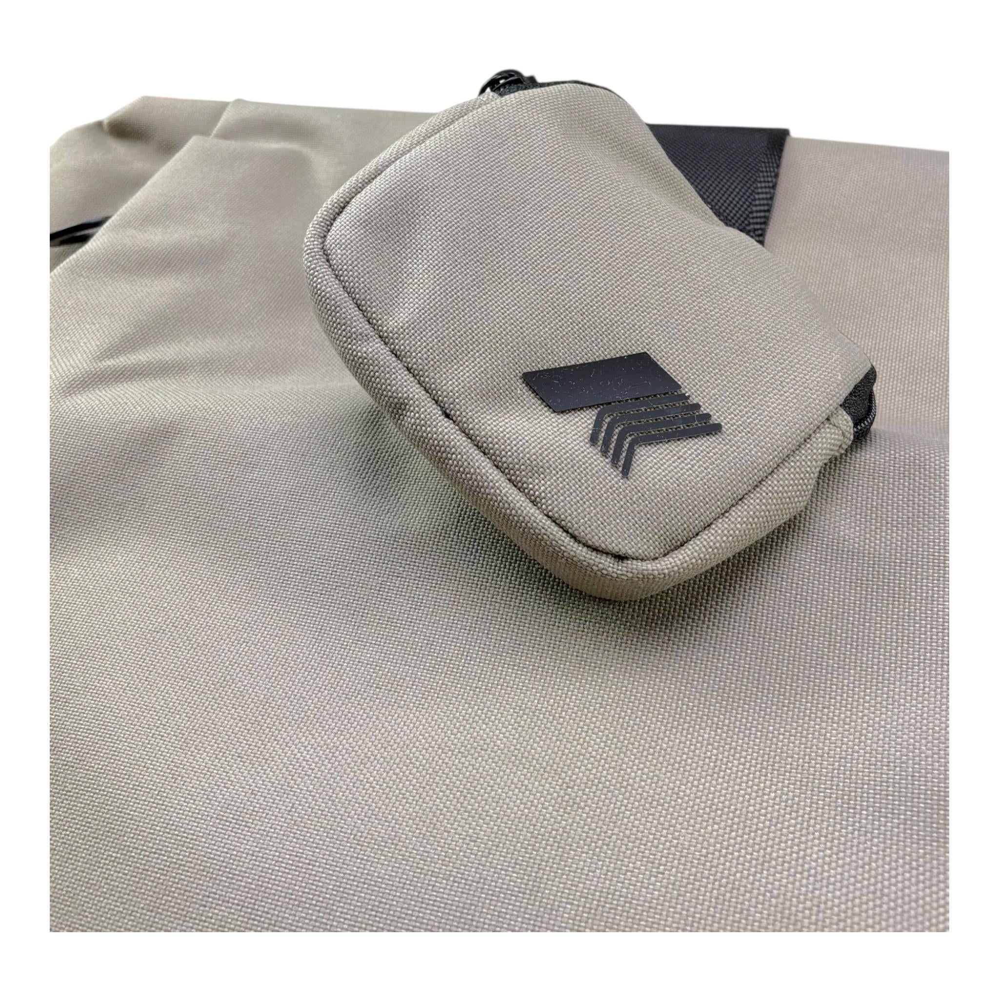 K-Way Borsa Viaggio Tinta Unita per Bambino K4136QW SABBIA K-WAY 