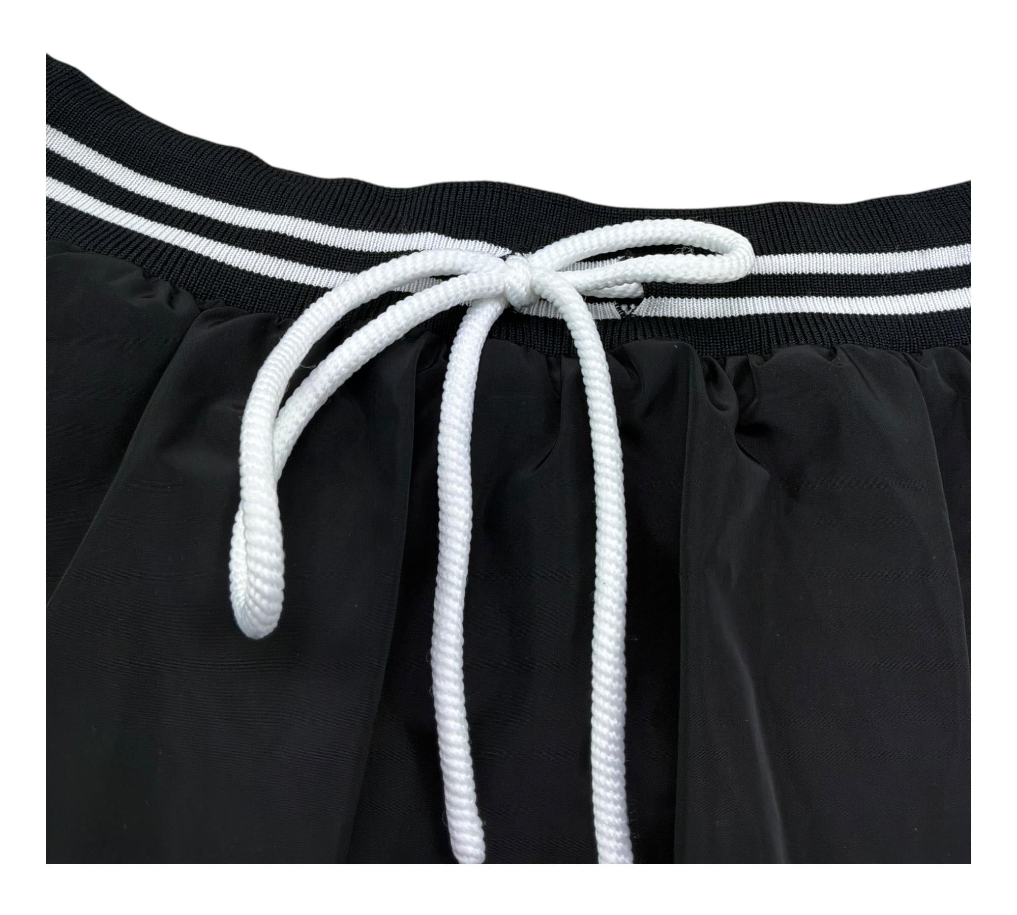 John Richmond Gonna Tinta Unita con Elastico In Vita per Bambina RGP26105GO NERO JOHN RICHMOND 