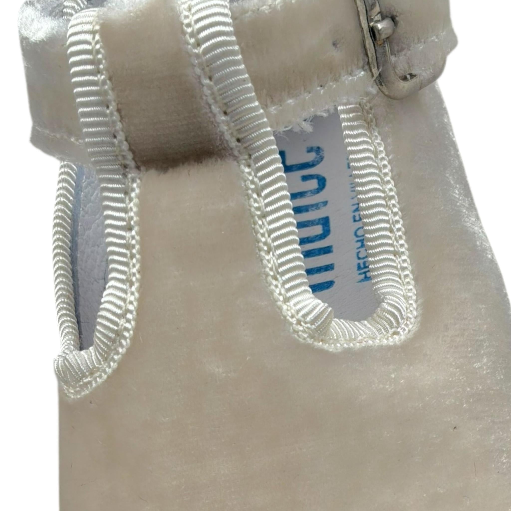 Indice Bellerina In Velluto Tinta Unita per Neonata 323 BEIGE CHIARO INDICE 